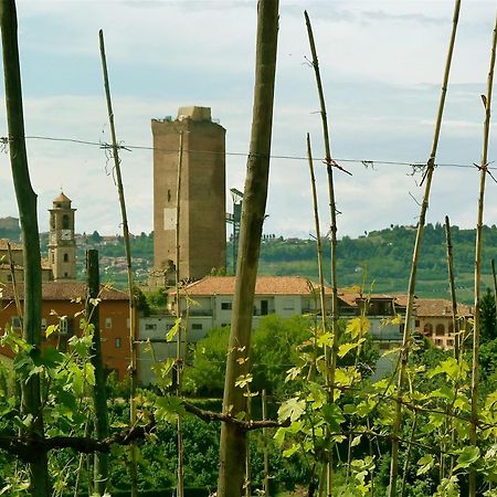 B&B Al Giardino Dei Mandorli Prasco Bagian luar foto